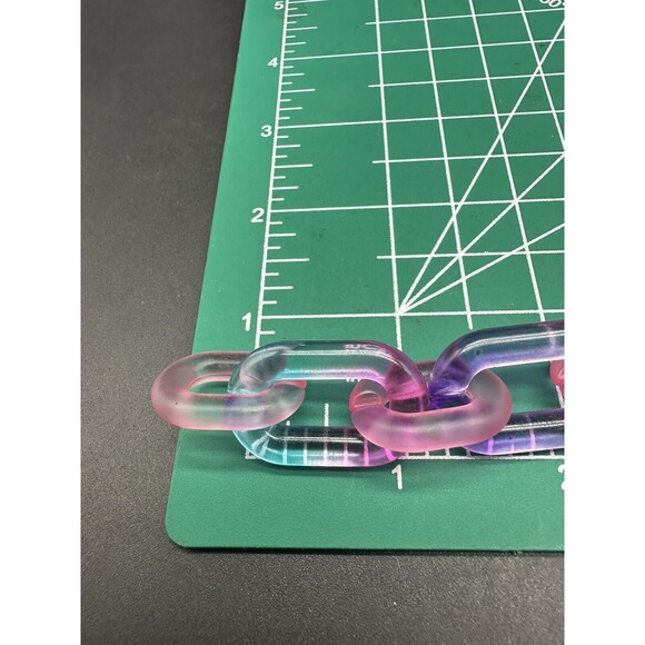 Rainbow Translucent Cable Link Transparent Acrylic Chain Link Necklace 18” - Picture 9 of 10